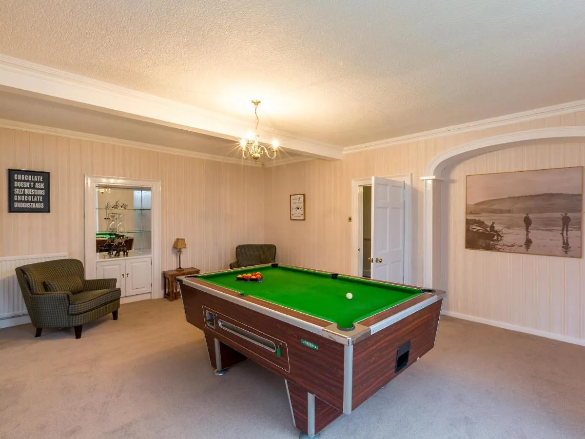 Holiday home Vicarsford Farmhouse With Hot Tub Leuchars United Kingdom