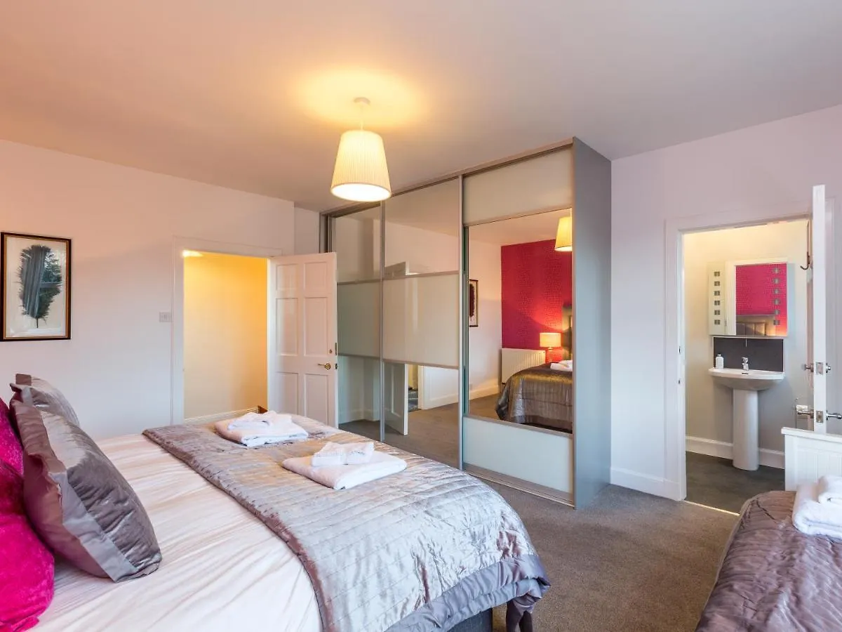 Vicarsford Farmhouse With Hot Tub Leuchars